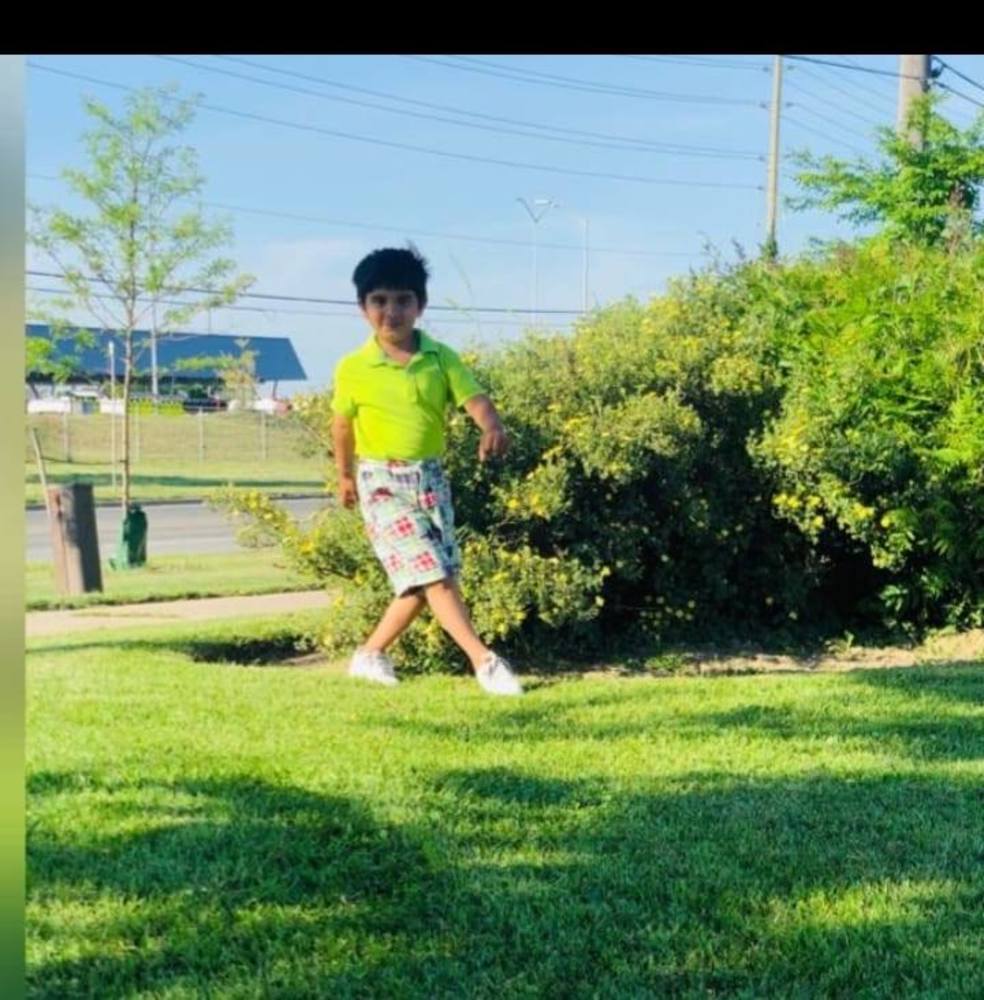 Meet your Posher, Ambika